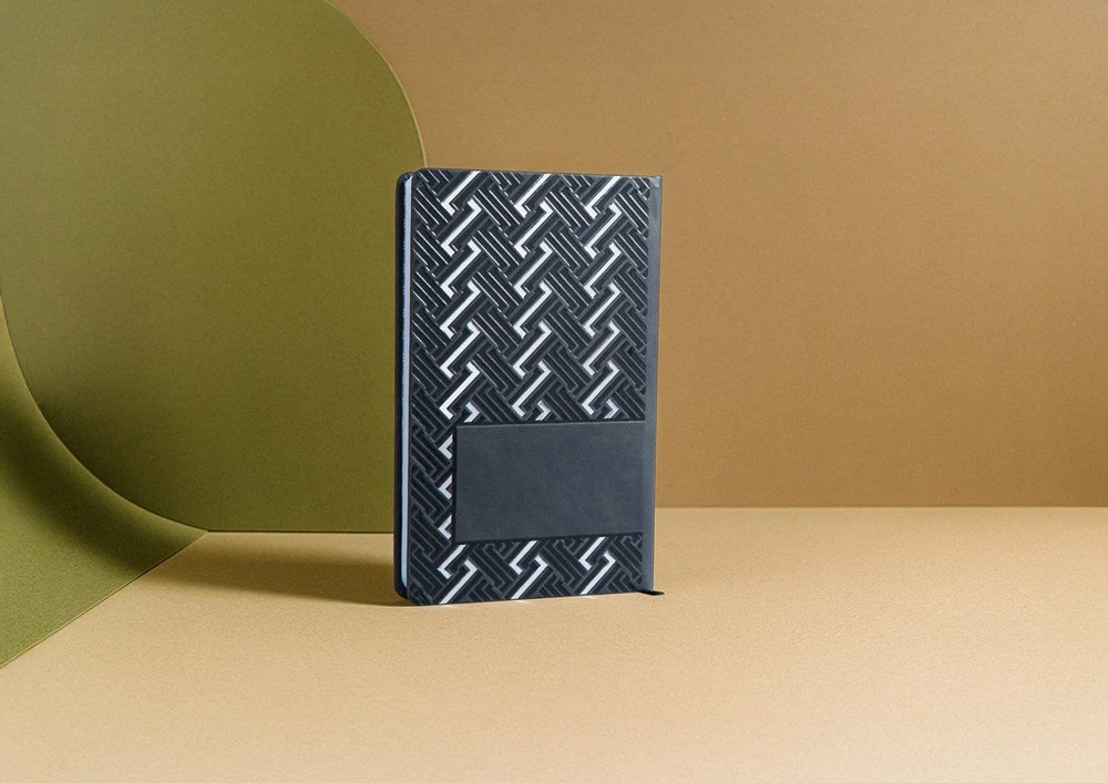 yearbook-9 سالنامه اروپایی ترمو نویان - کد 9